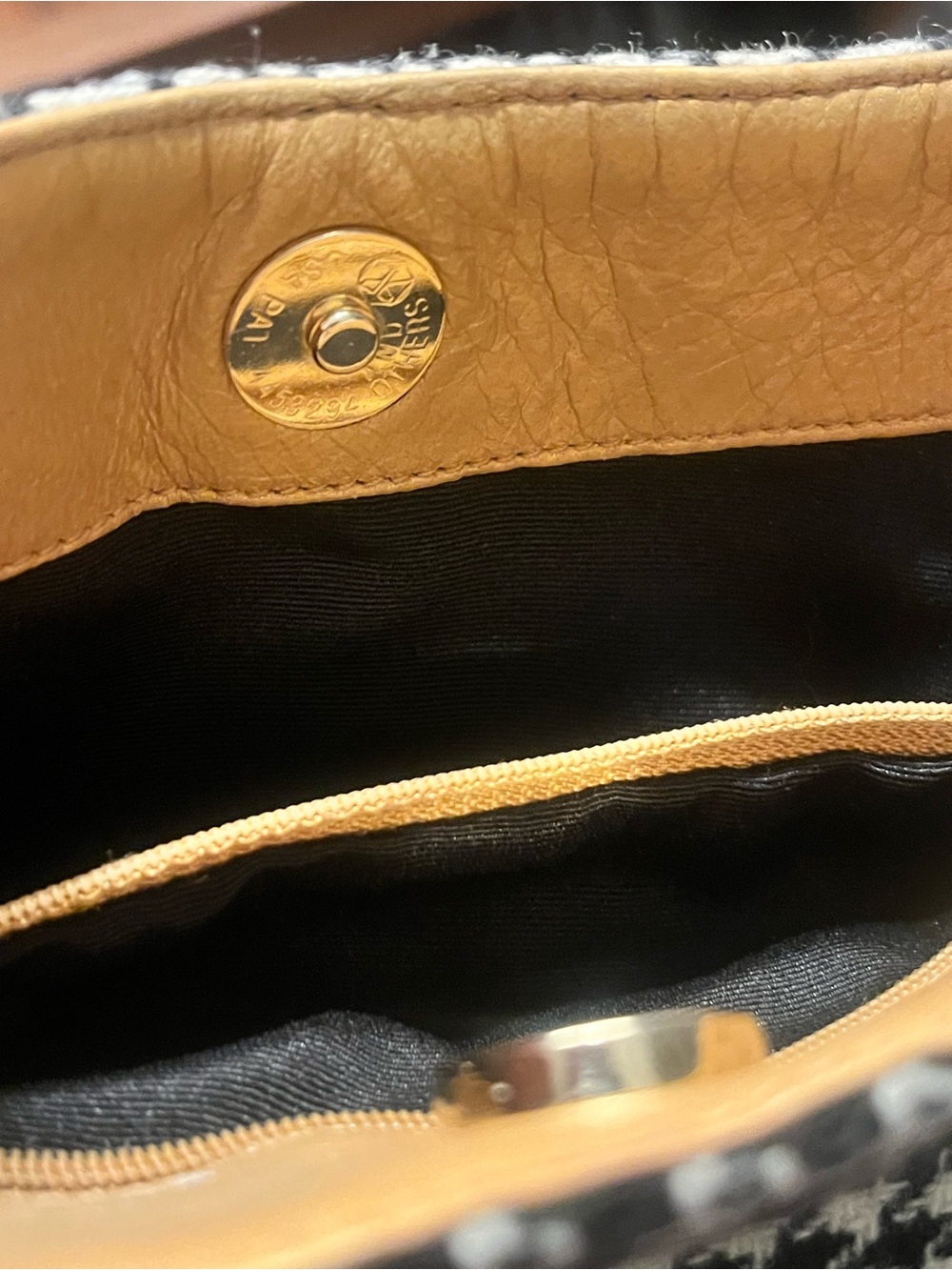 Vintage 2001 Coach Boucle Girlie houndstooth E1K-8161 - Picture 12 of 17